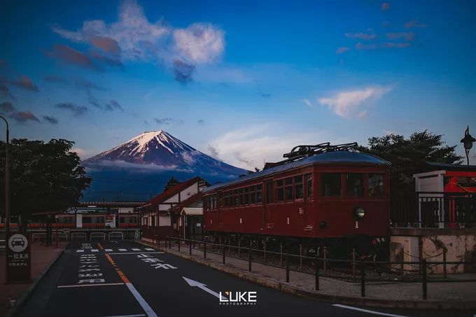 穷游首页推荐 | 富士山与河口湖的温柔之光