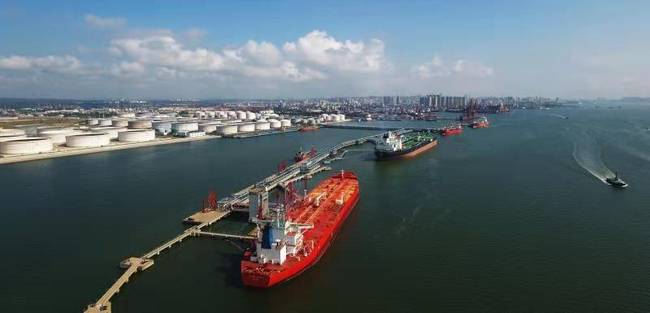 湛江港集团30万吨级原油码头(湛江港集团供图)