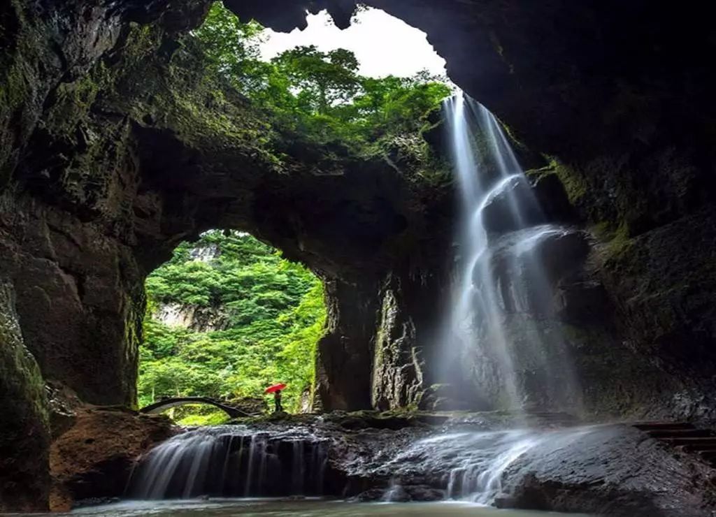 叫 坐龙峡