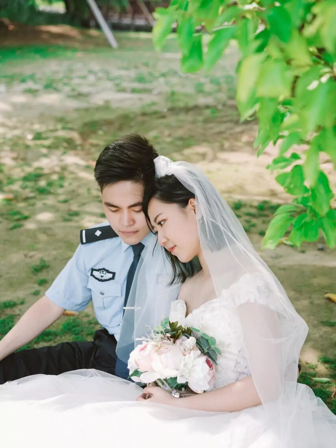 拍婚纱照摄影师占便宜_拍婚纱照被摄影师绿(2)