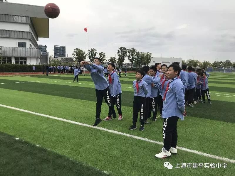 阳光,空气,水,运动 ——建平实验张江校区校园生活风景谈(二)