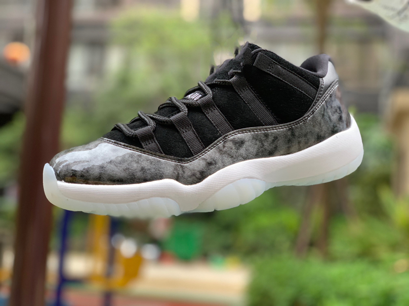 aj1112 / :ʦ / ID:107098,191972