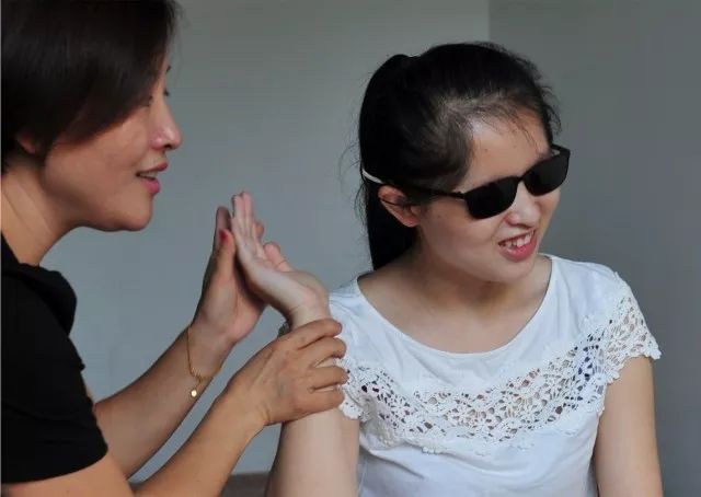 【国际盲人节】央视关注吉安盲人女孩的播音梦