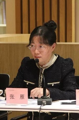 张雁处长在开班仪式上致辞向远道而来的阿拉伯国家学员表示了热烈的