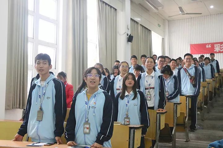 上海信息技术学校举行2018-2019学年第一学期业余团校