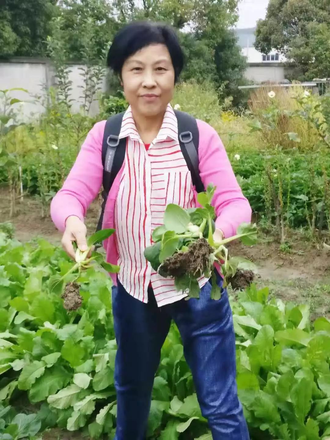 61岁的汪丽萍,从未忘记过写诗的初心;她想要用诗留下自己在世界上的