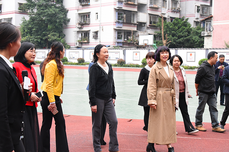 南充市西河路小学:弘扬宪法精神,营造法治校园