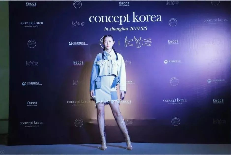 conceptkorea2019ss上海时装周esee模特团携手亮相kyedantidote