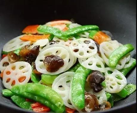 广东传统的特色名菜荷塘小炒的做法大全,哪种做法您更加喜欢