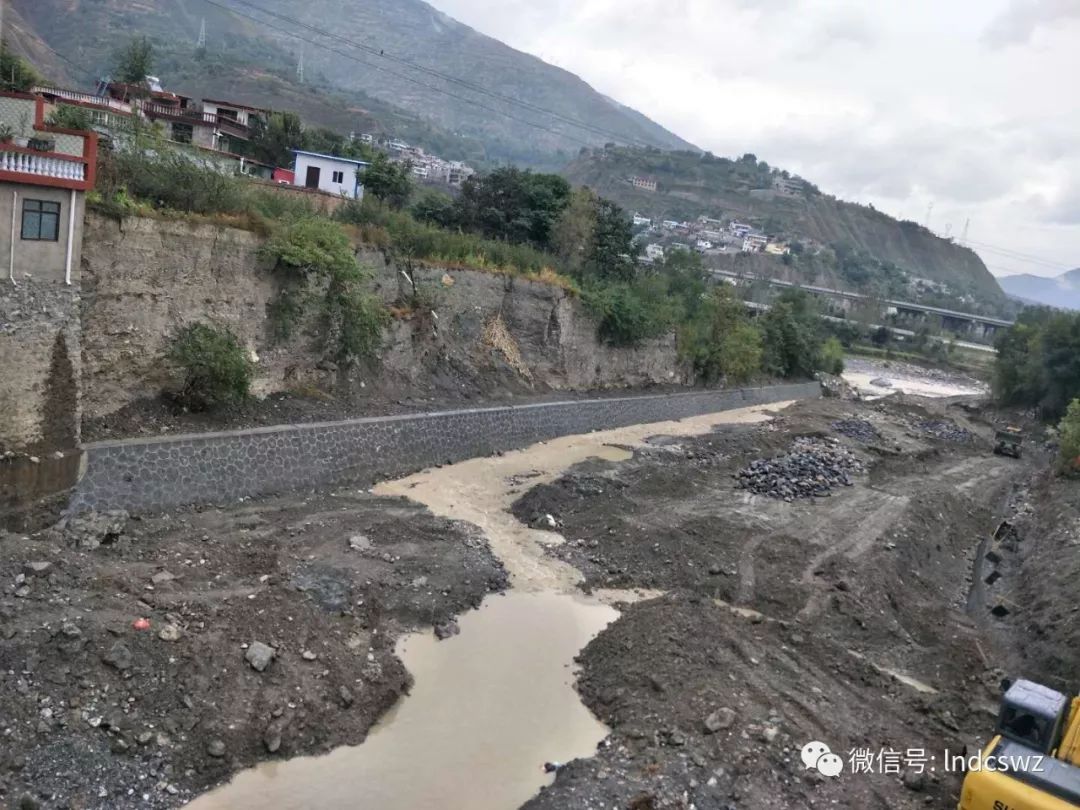 第五个国家扶贫日 沙湾镇在行动