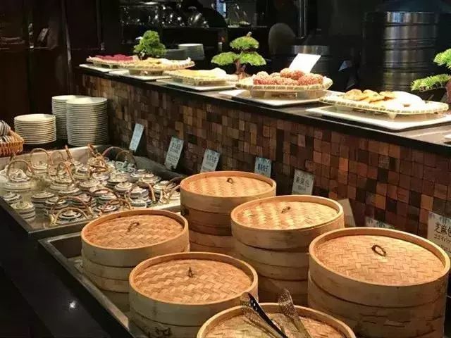 台湾人道素菜-莲香斋自助餐蓝海博龙国际大酒店2楼(近白杨路)地址