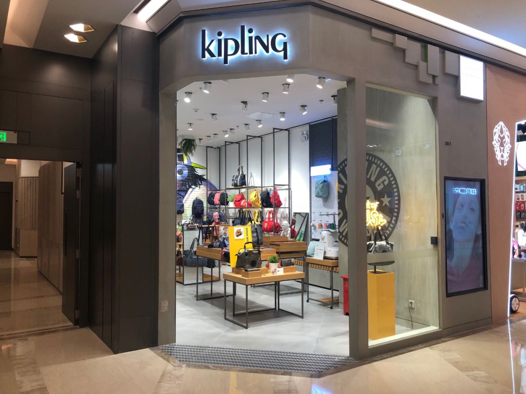 kipling全球新概念店