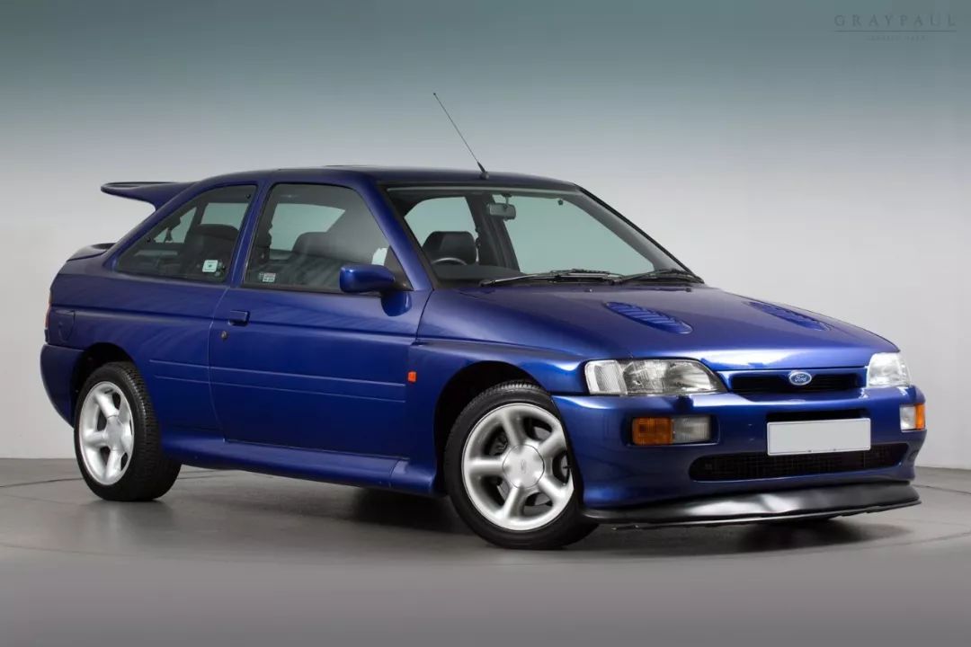 福特escort rs cosworth