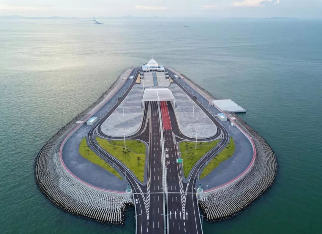 港珠澳大桥于10月24日正式通车!超级世纪工程有多厉害?