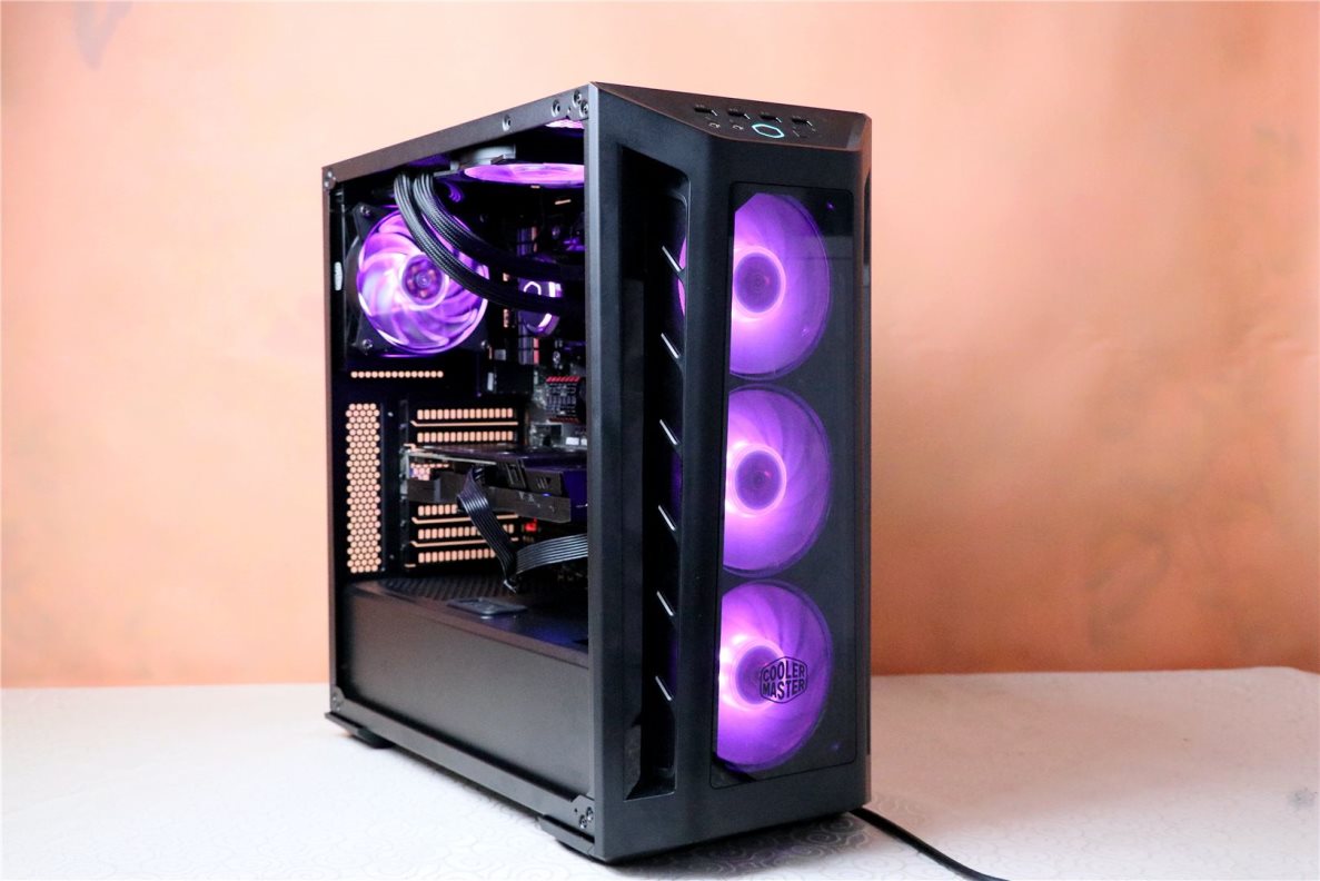 全新coolermaster 酷冷至尊 rgb机箱,玩光多了一个选择_中塔机箱