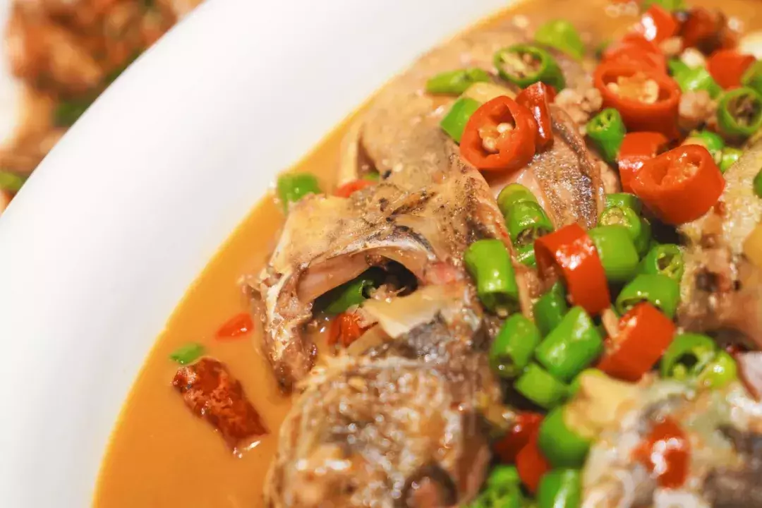 臭鳜鱼是安徽名菜,其实,浙江省和安徽交界的地方,也很流行吃臭鳜鱼.