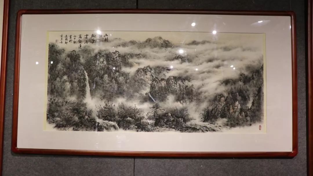 独具风貌的焦墨山水画!叶东岳近百幅佳作在区图书馆展出!