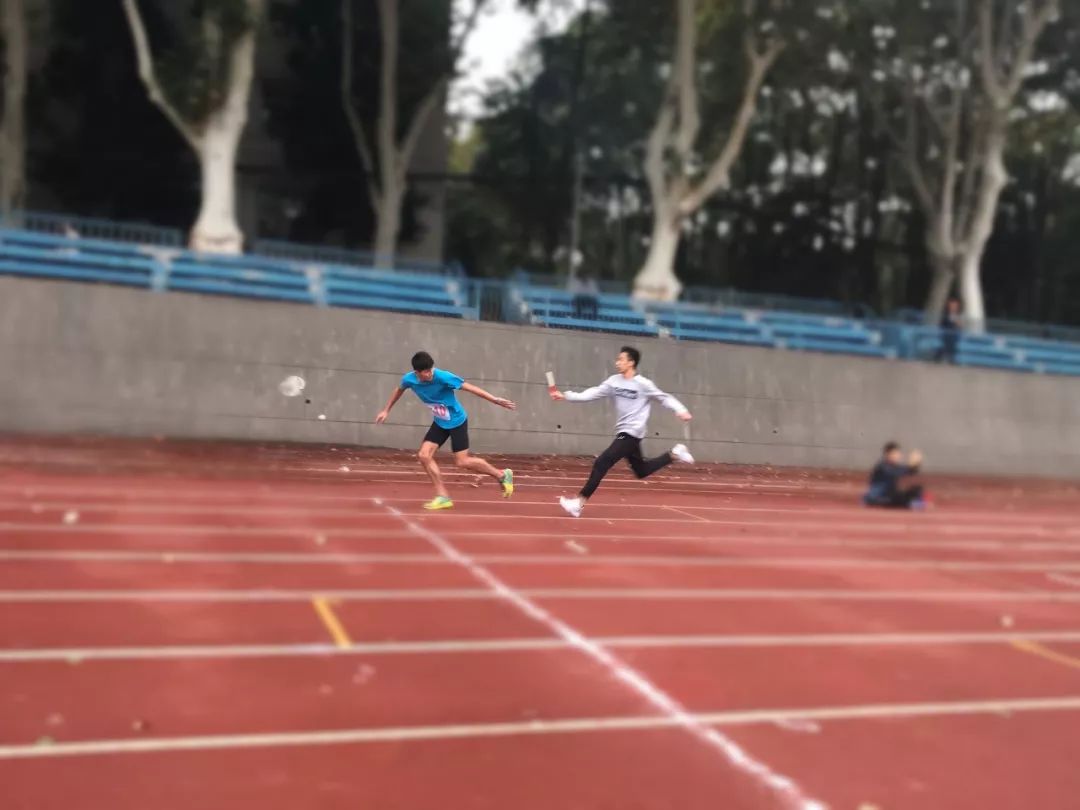 女子4x400米接力赛