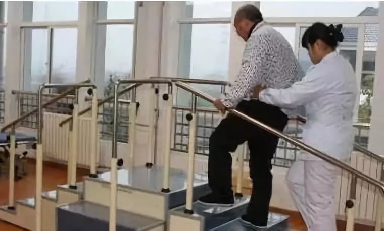 偏瘫患者恢复走路的训练方法有哪些?首次大公开