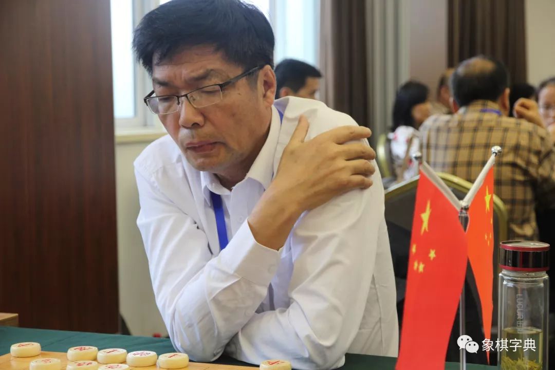 平阳象棋国际邀请赛:于幼华程吉俊庄宏明领先