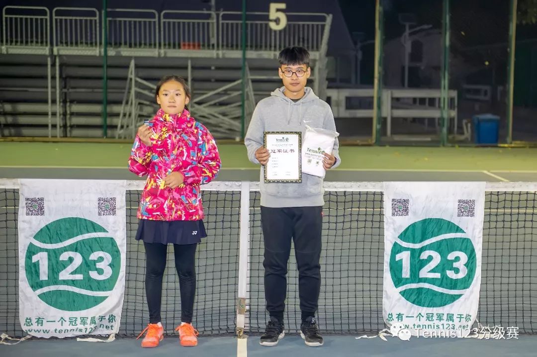 tennis123一周冠军总览总决赛选手载誉归来各地赛区再掀网球热潮