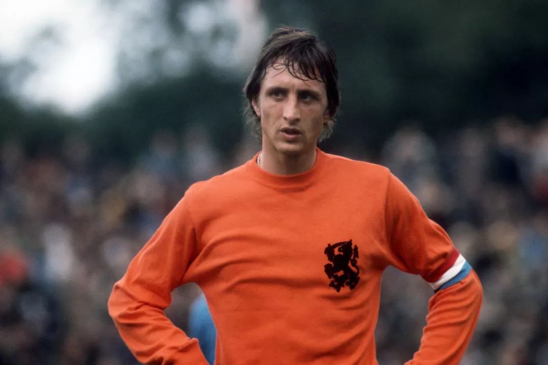 约翰·克鲁伊夫(johan cruyff,1947年4月25日-2016年3月24日)