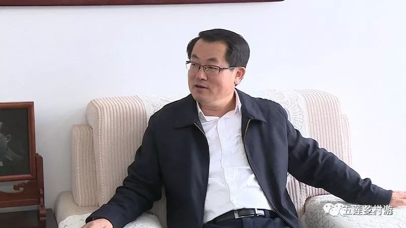 县领导亲切会见载誉归来的脱贫攻坚工作获奖者_马维强