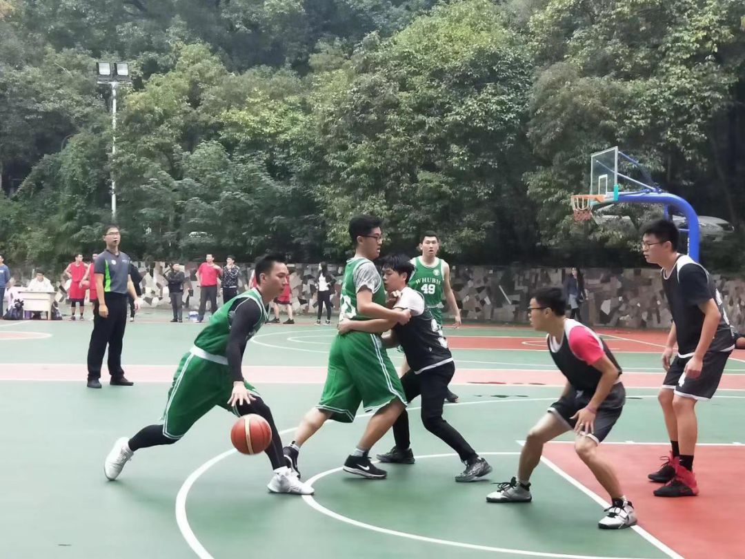 2018年武汉大学研究生篮球赛揭幕日赛报_搜狐