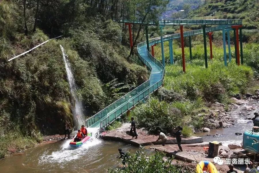 日前,缙云县普化源生态休闲度假项目高山漂流成功试漂.