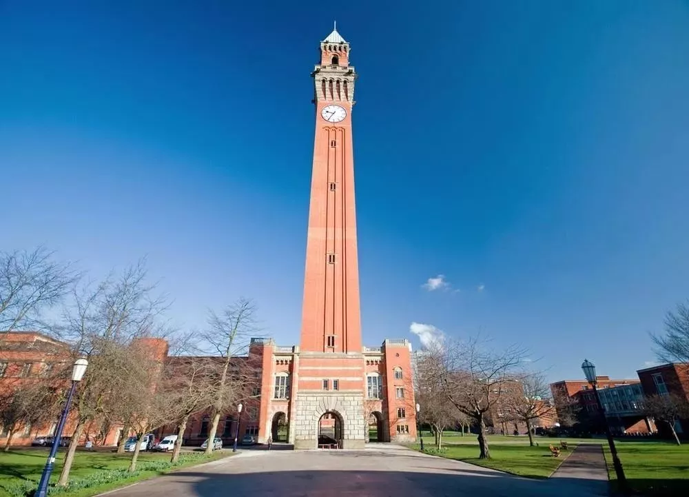 首家!【伯明翰大学】成为英国第一家接受高考成绩的大学!