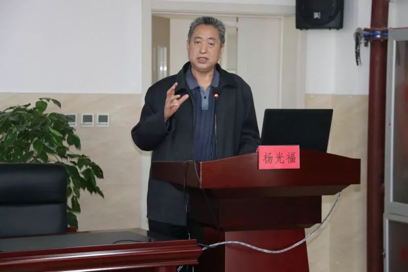 杨光福原河北大学附属医院中西医科主任,主任中医师,教授课题《调治