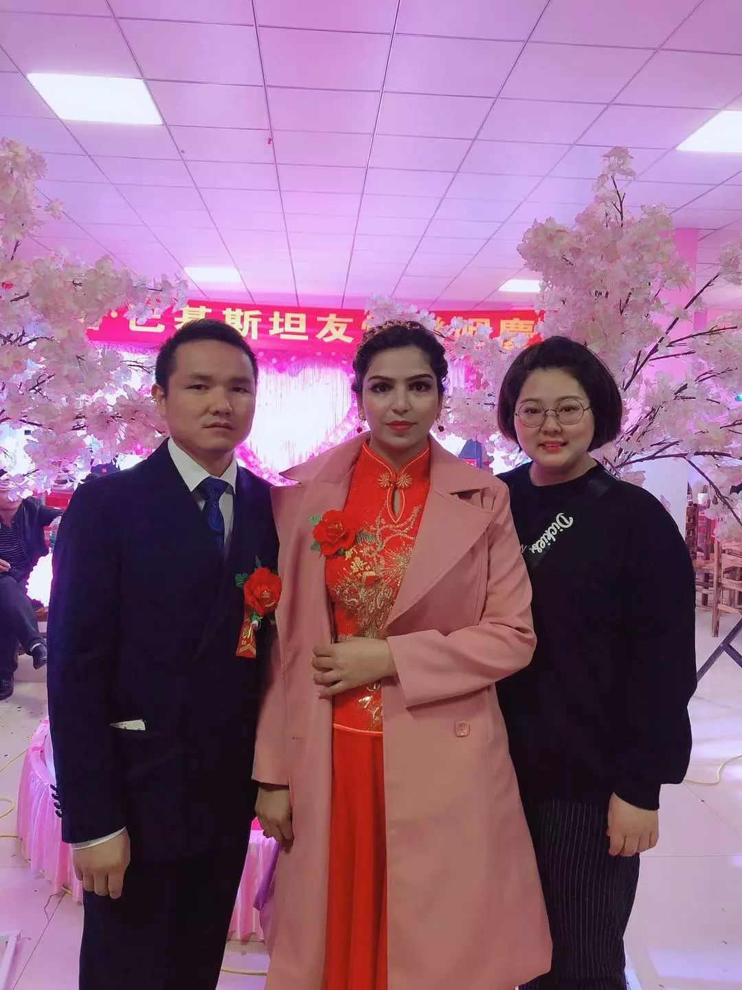 孝昌帅小伙娶了个巴基斯坦老婆