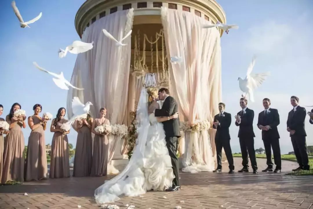 希腊传统婚礼:新娘美得像雅典娜