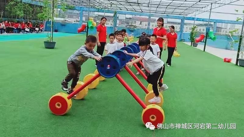 河宕第二幼儿园万能工匠公开课活动总结