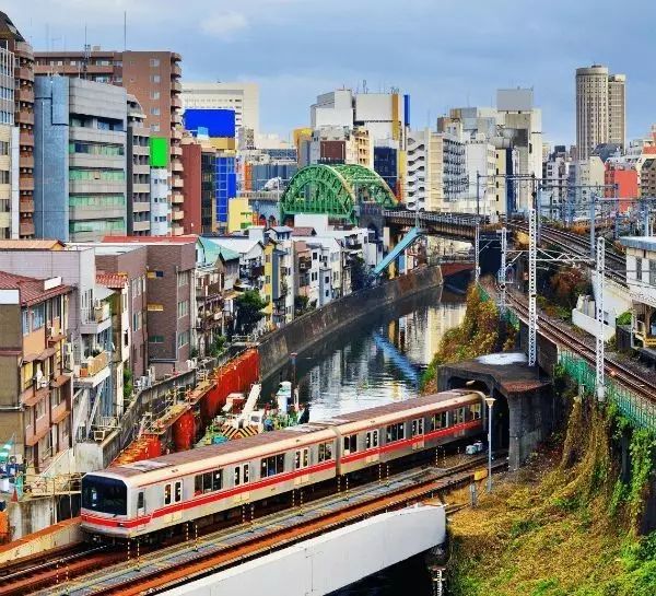 东京如何破解交通压力 日本城市及市郊轨道交通发展模式_铁路