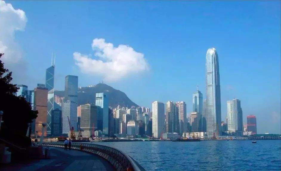 香港