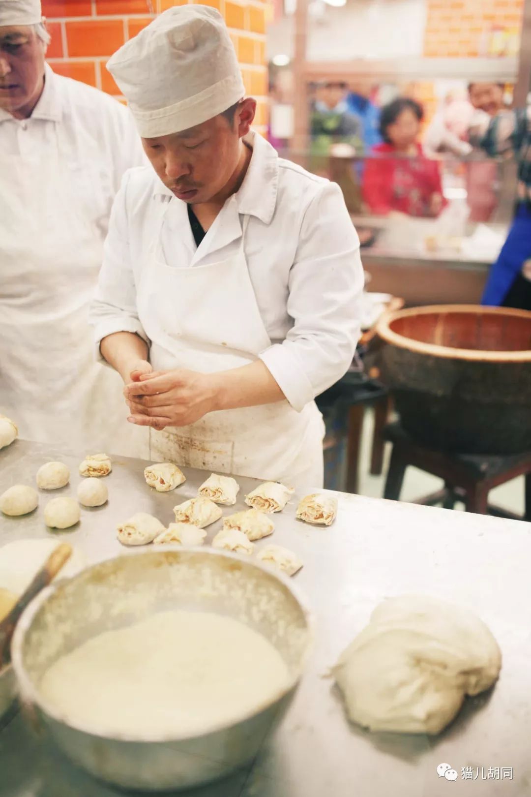 "没文化"的徐记烧饼铺