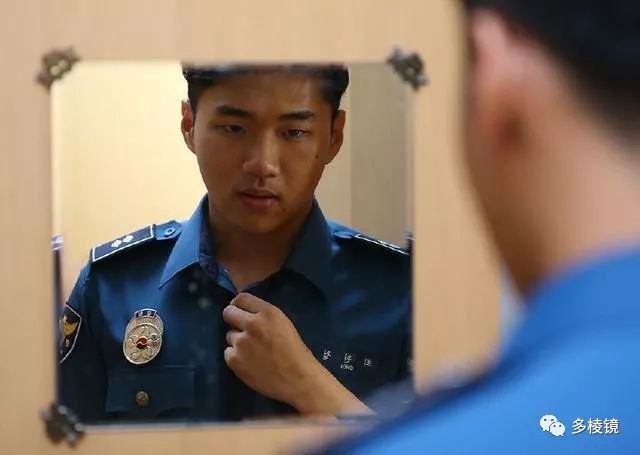 啥？这就是韩国的新警服？_警察