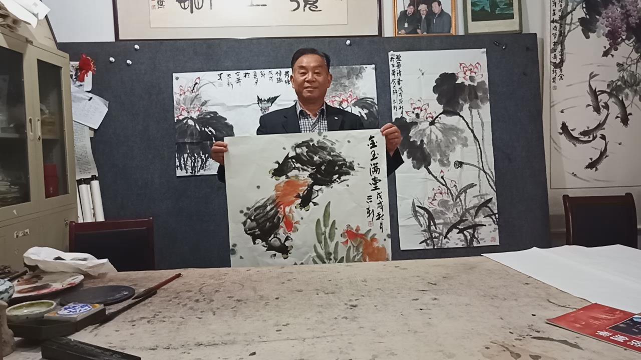 花鸟画家胡志新专访 摄影:淮海书画朱忠华