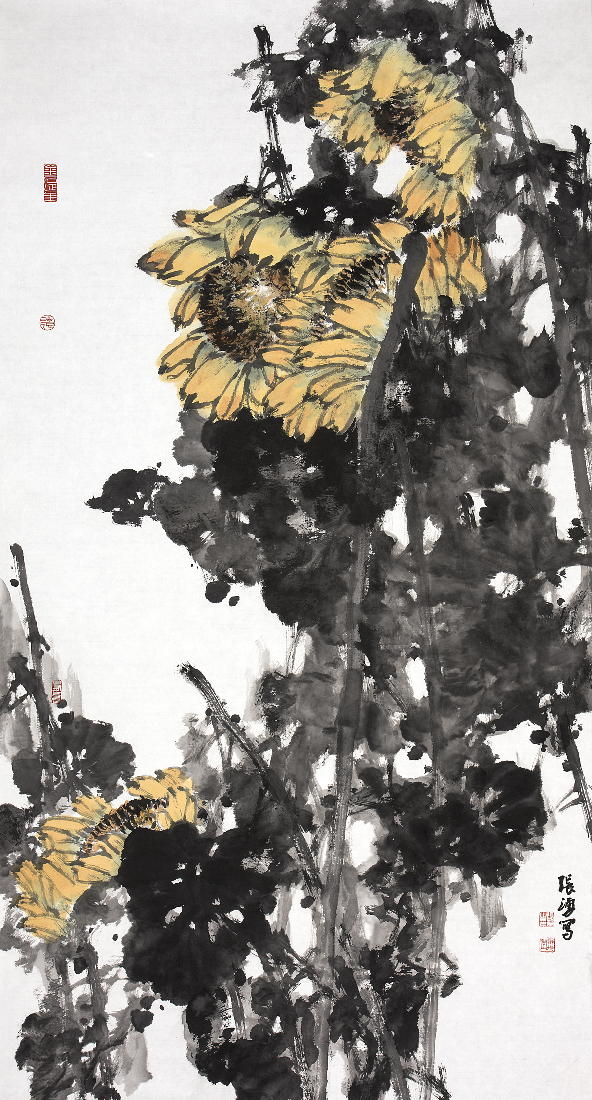 这幅国画《向日葵》水墨淋漓笔墨浑厚,可称写意花鸟精品之作