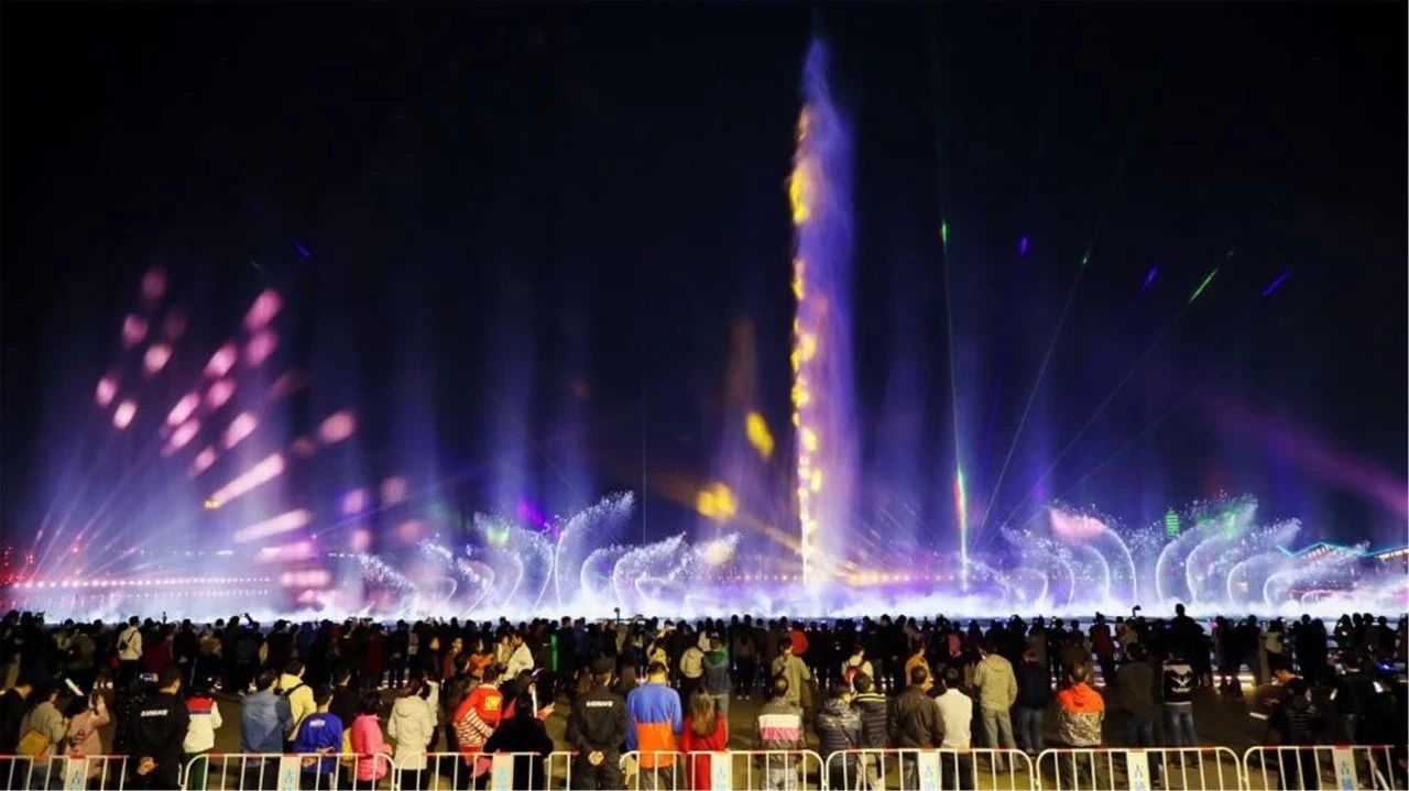 中山古镇 | 最有国际文化的灯光节