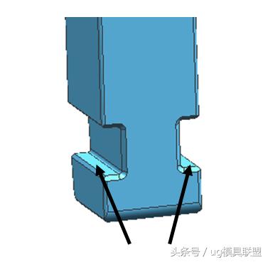 1mm 工件上非胶位面需倒角,防止刮伤,倒角不用太大,要视工件大小,模具