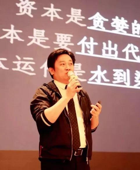 ob体育柯显仁：陶瓷企业的革新只要两条途可能走！(图1)