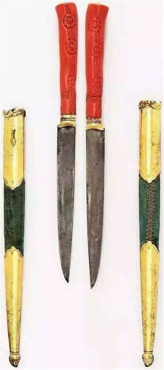 阿尔及利亚的珊瑚步枪精美的珊瑚匕首,土耳其帝国博物馆这种枪叫燧