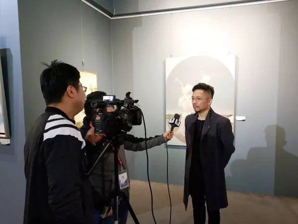 "蕴藉悠然—吴悠油画作品展"在恭王府开幕