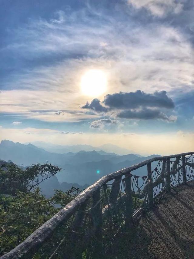 山高道长趁着有空来三清山得悠然一颗心