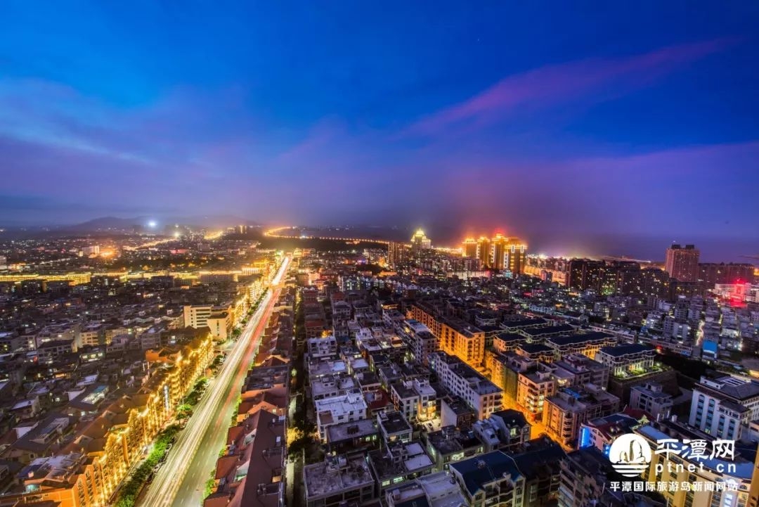 平潭城区夜景(资料图)