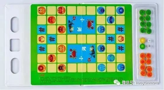 每人各拿1枚棋子,轮流掷骰子前进,先到达终点者为胜.