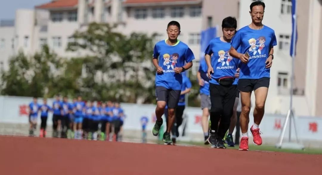 2018青岛马拉松：2天后海尔兄弟跑团展“奔跑本色”