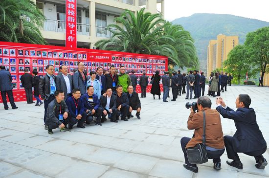 兴山300名"兴才"游子返乡 投资82亿元助发展